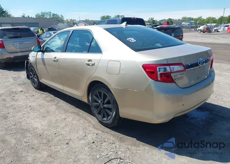 2012 Toyota Camry Hybrid Le/Xle z USA, uszkodzony, nr VIN 4T1BD1FK1CU043881